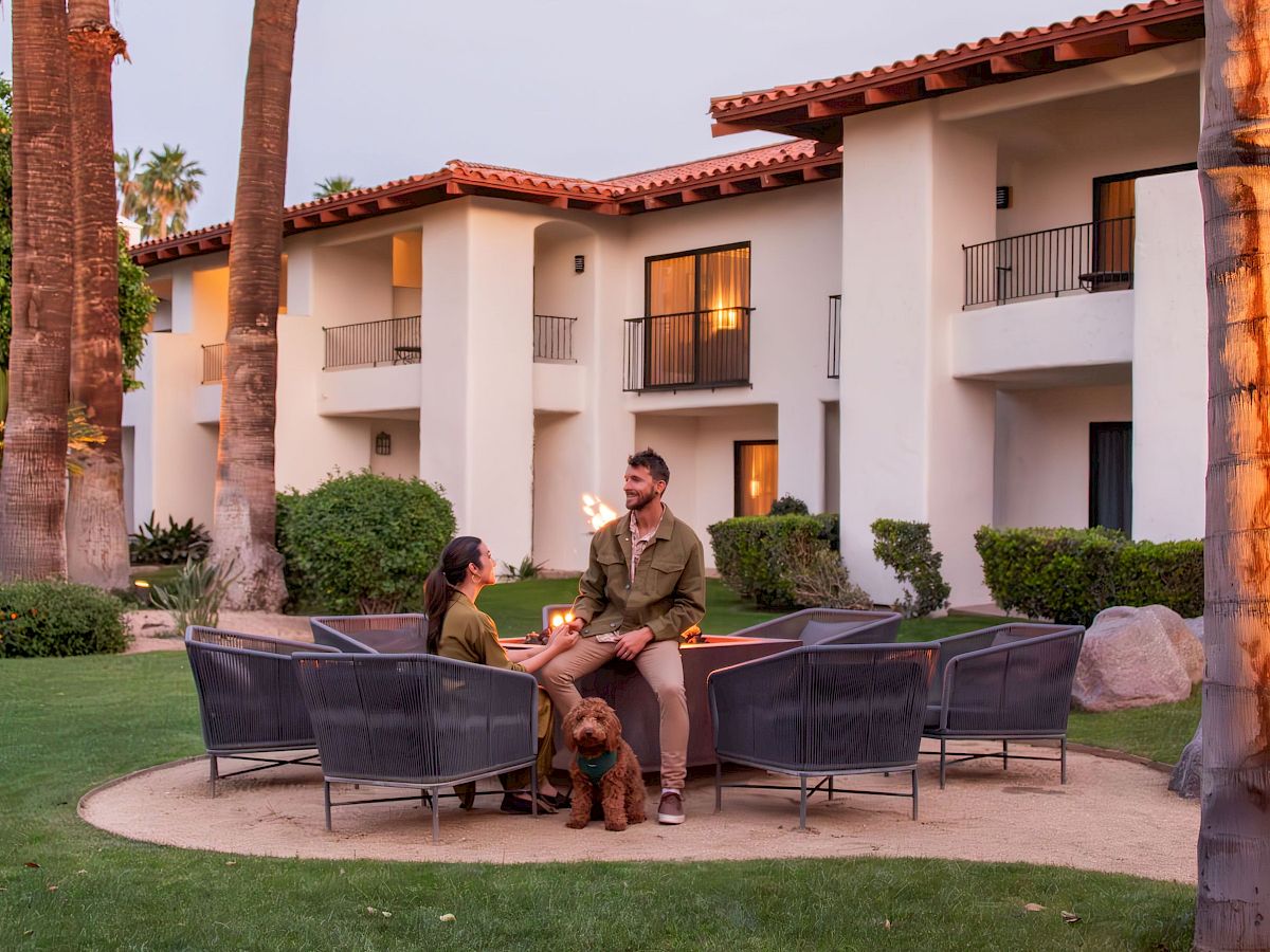 Tommy Bahama Miramonte Resort & Spa