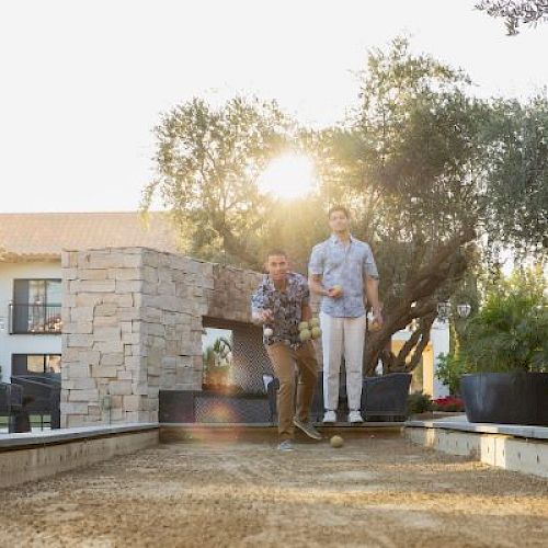 Tommy Bahama Miramonte Resort & Spa