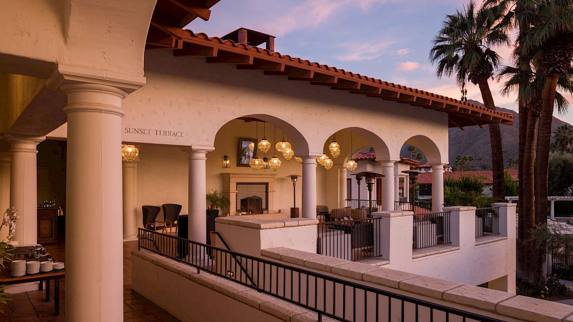 Tommy Bahama Miramonte Resort & Spa