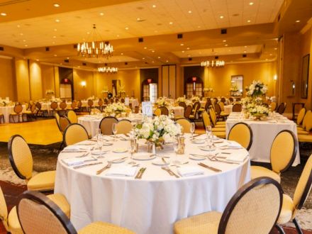 Tommy Bahama Miramonte Resort & Spa